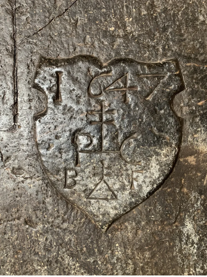 Scudo scolpito 1642