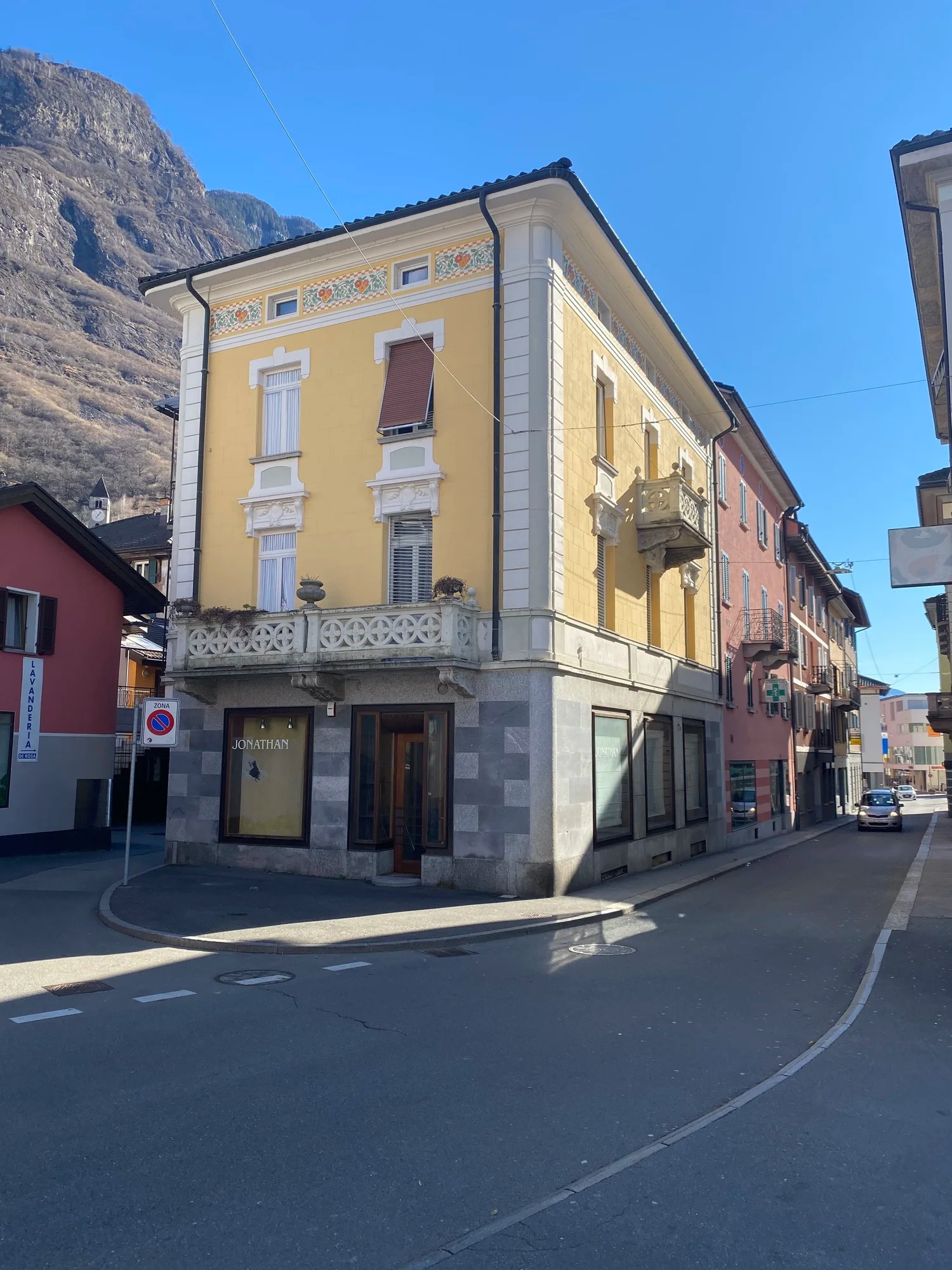 Casa Liberty — palazzo Liberty di Biasca
